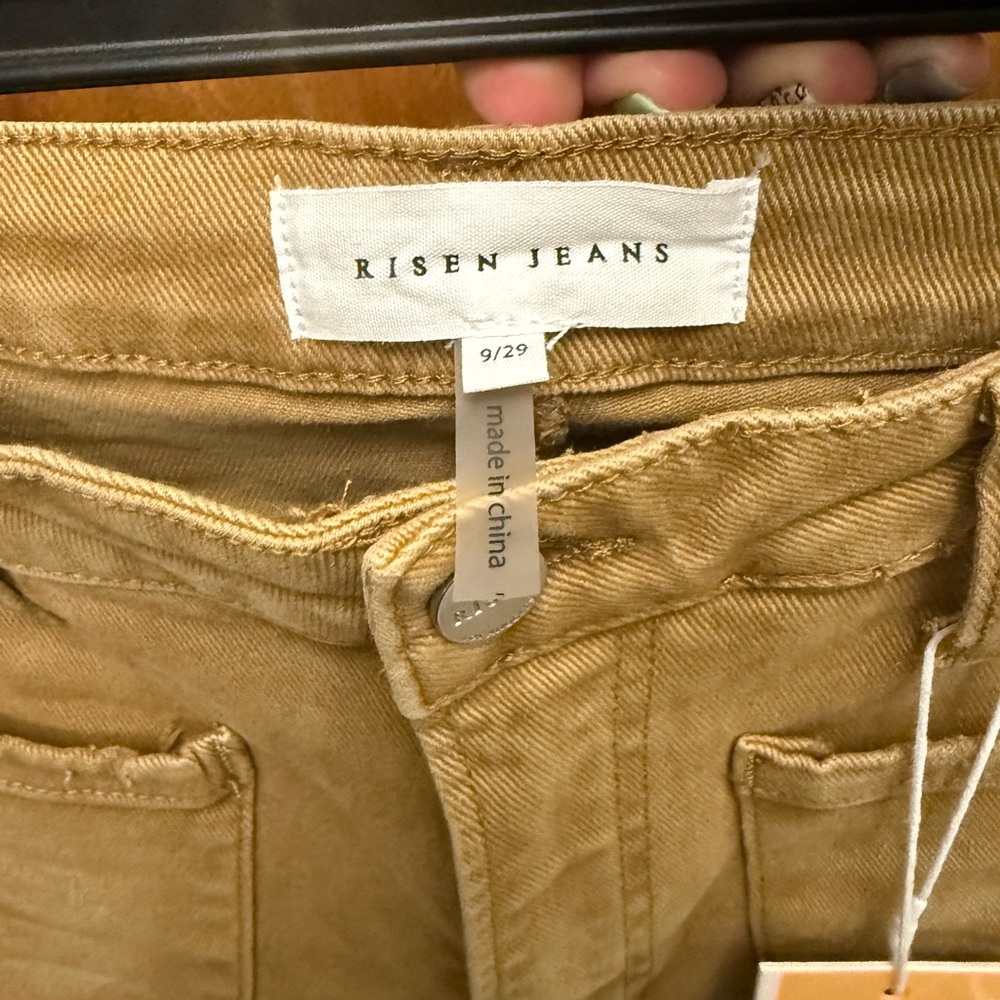 Risen tan Flare Jeans - Picture 4 of 8